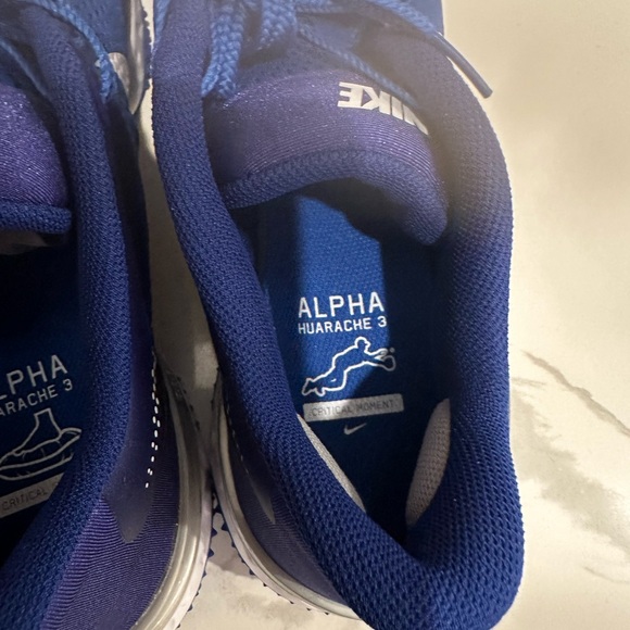 NIKE TURF SHOES - Picture 3 of 4